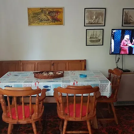 Prázdninový dům Family House Pag