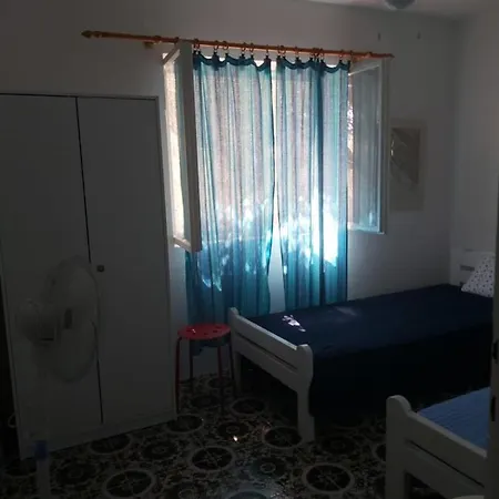 Family House Pag Vikendica *