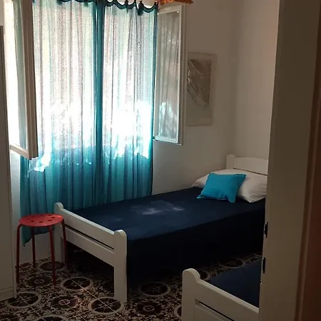 Family House Pag Pag Town